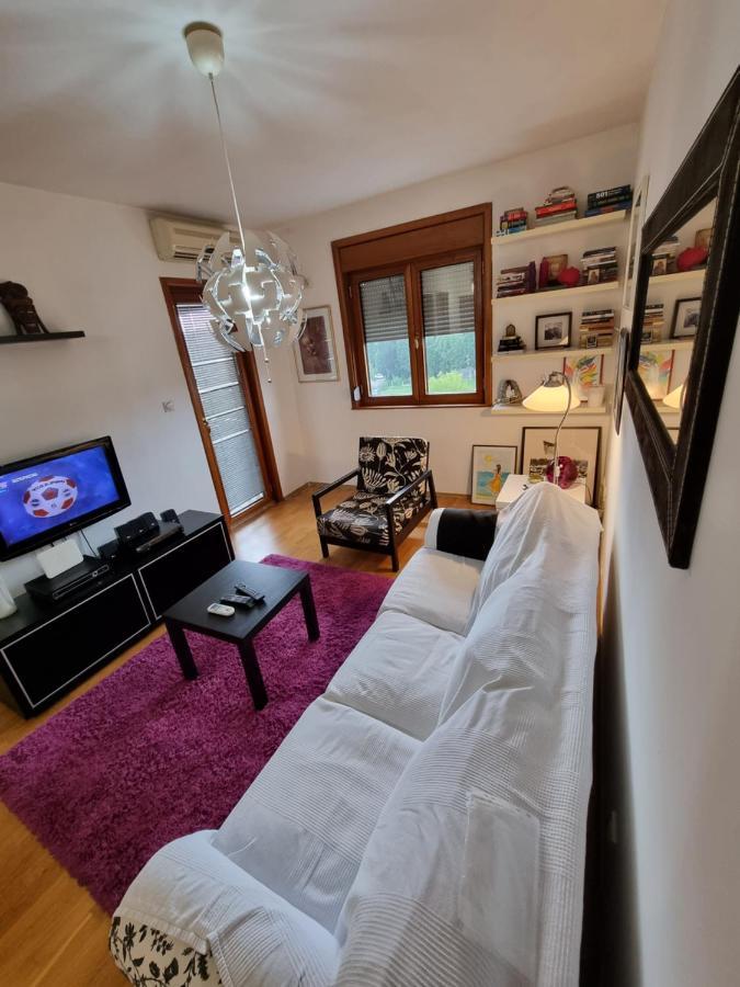 One Bedroom Centre Apartment Подгорица Экстерьер фото